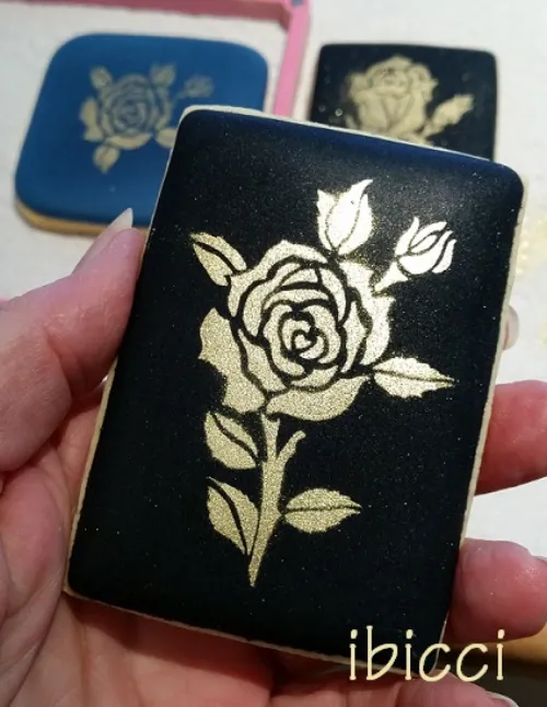 Right Stemmed Rose - Airbrushed with TMP Gold Dust